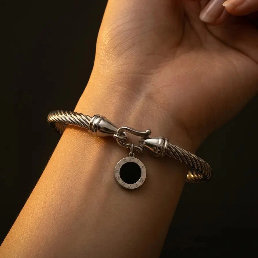Roma Cuff · Gold / Silver