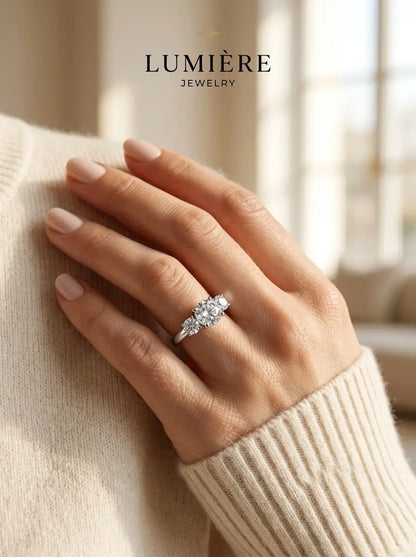 Trine Ring · Moissanite