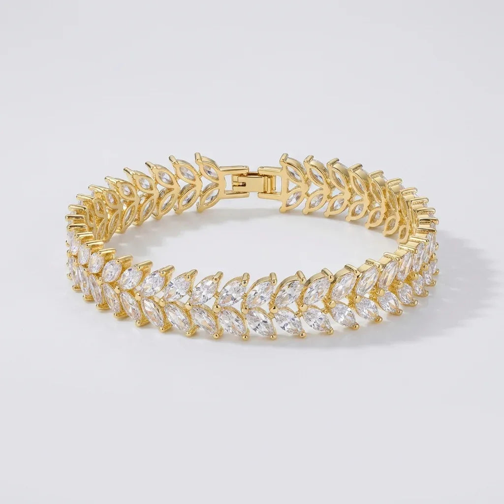 Laurel Bracelet · Silver e Laurel Bracelet · Gold Tone