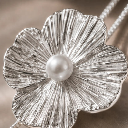 Fleur Pearl Set · Necklace & Earrings