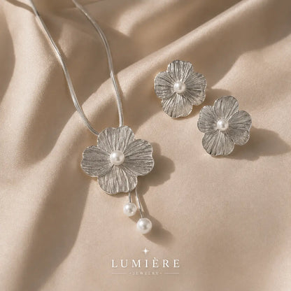 Fleur Pearl Set · Necklace & Earrings