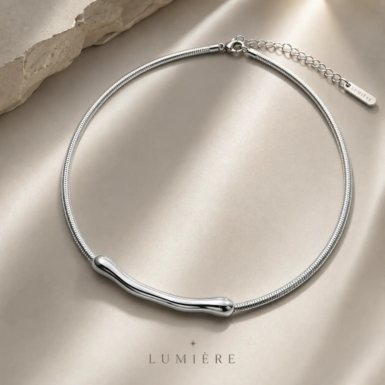Arc Necklace · Gold / Silver