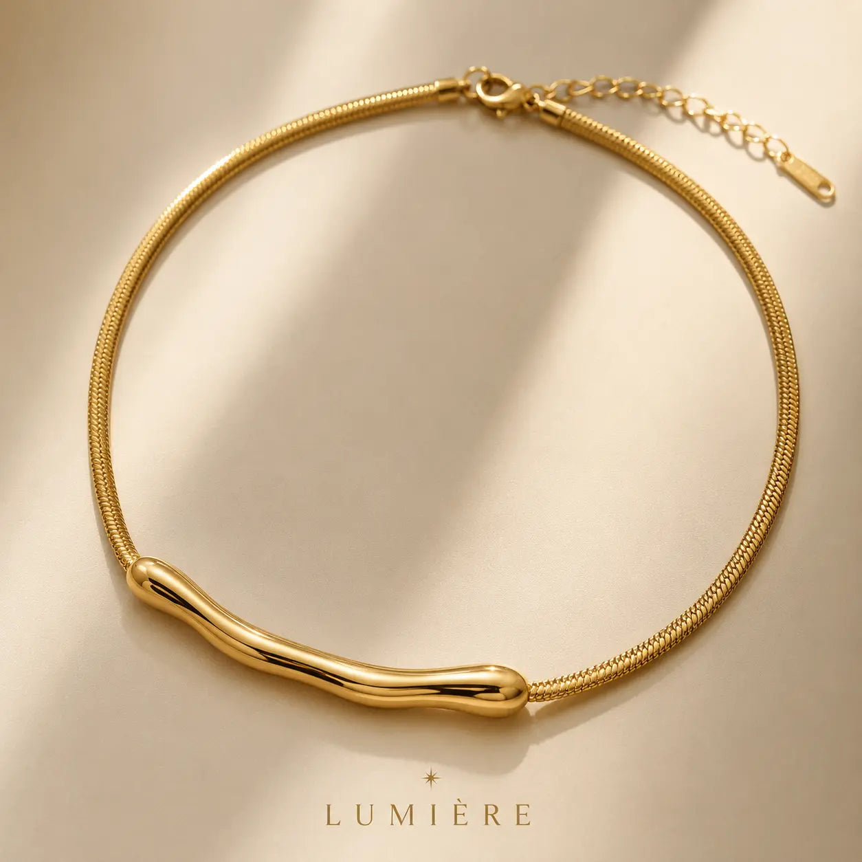 Arc Necklace · Gold / Silver