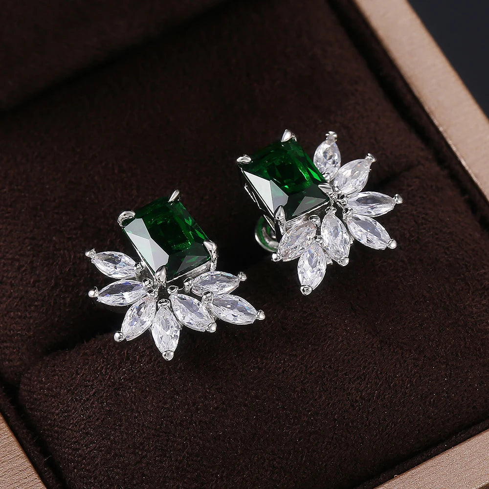 Huitan Gorgeous Bridal Wedding Engagement Earrings Dazzling Cubic Zirconia Modern Design Party Statement Stud Earrings for Women