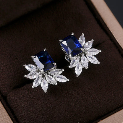 Huitan Gorgeous Bridal Wedding Engagement Earrings Dazzling Cubic Zirconia Modern Design Party Statement Stud Earrings for Women