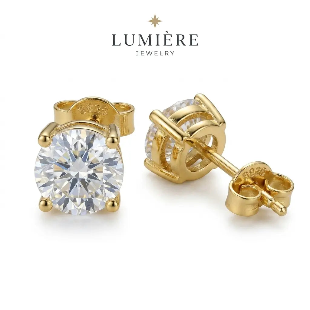 Éclat Studs · Moissanite