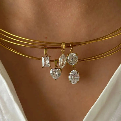 Forme Necklace · Gold Tone