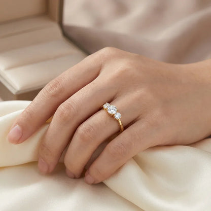 Trilogy Ring · S925 Silver & Moissanite