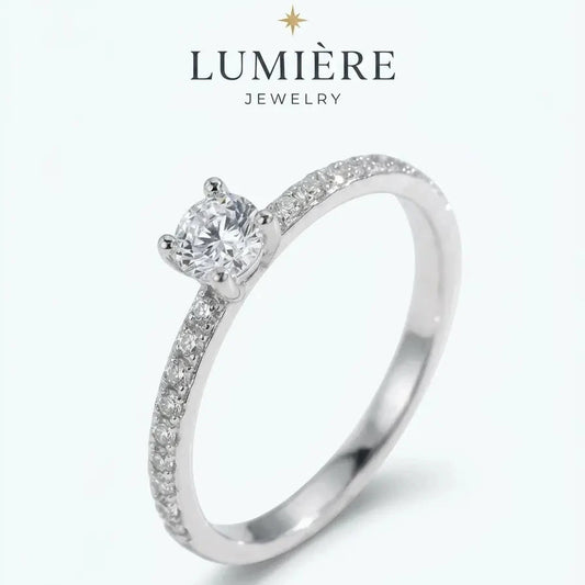 Céleste Solitaire Ring · Brilliant-Cut Stone
